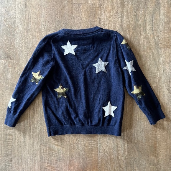 VGUC Mini Boden navy blue start print sweater size 3-4y - Picture 2 of 8
